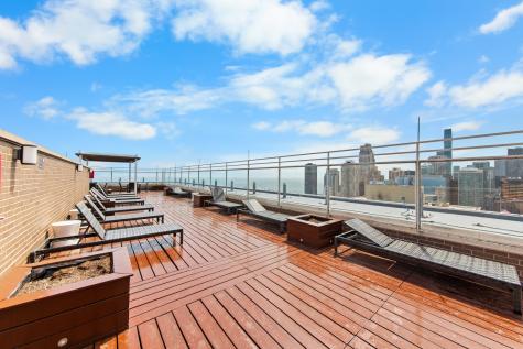 260 East Chestnut Street Chicago IL 60611