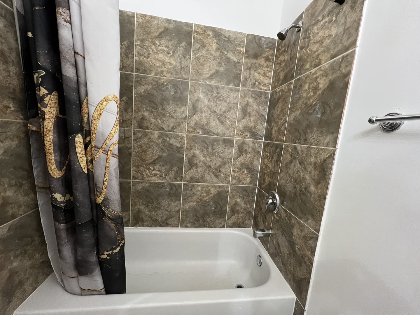 3008 West Flournoy Street Chicago IL 60612