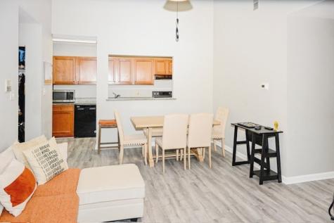 2028 North Rand Road Palatine IL 60074