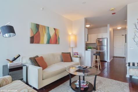 645 North Kingsbury Street Chicago IL 60610