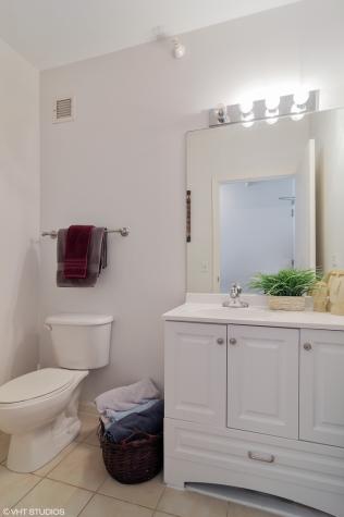 645 North Kingsbury Street Chicago IL 60610