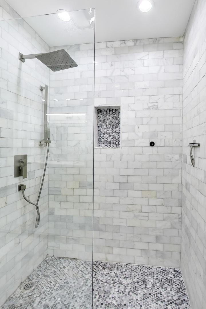300 West Grand Avenue Chicago IL 60654