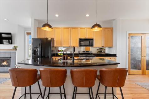 2976 North Riverwalk Drive Chicago IL 60618