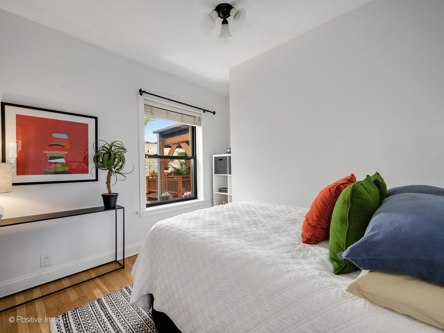 1310 West Montrose Avenue Chicago IL 60613