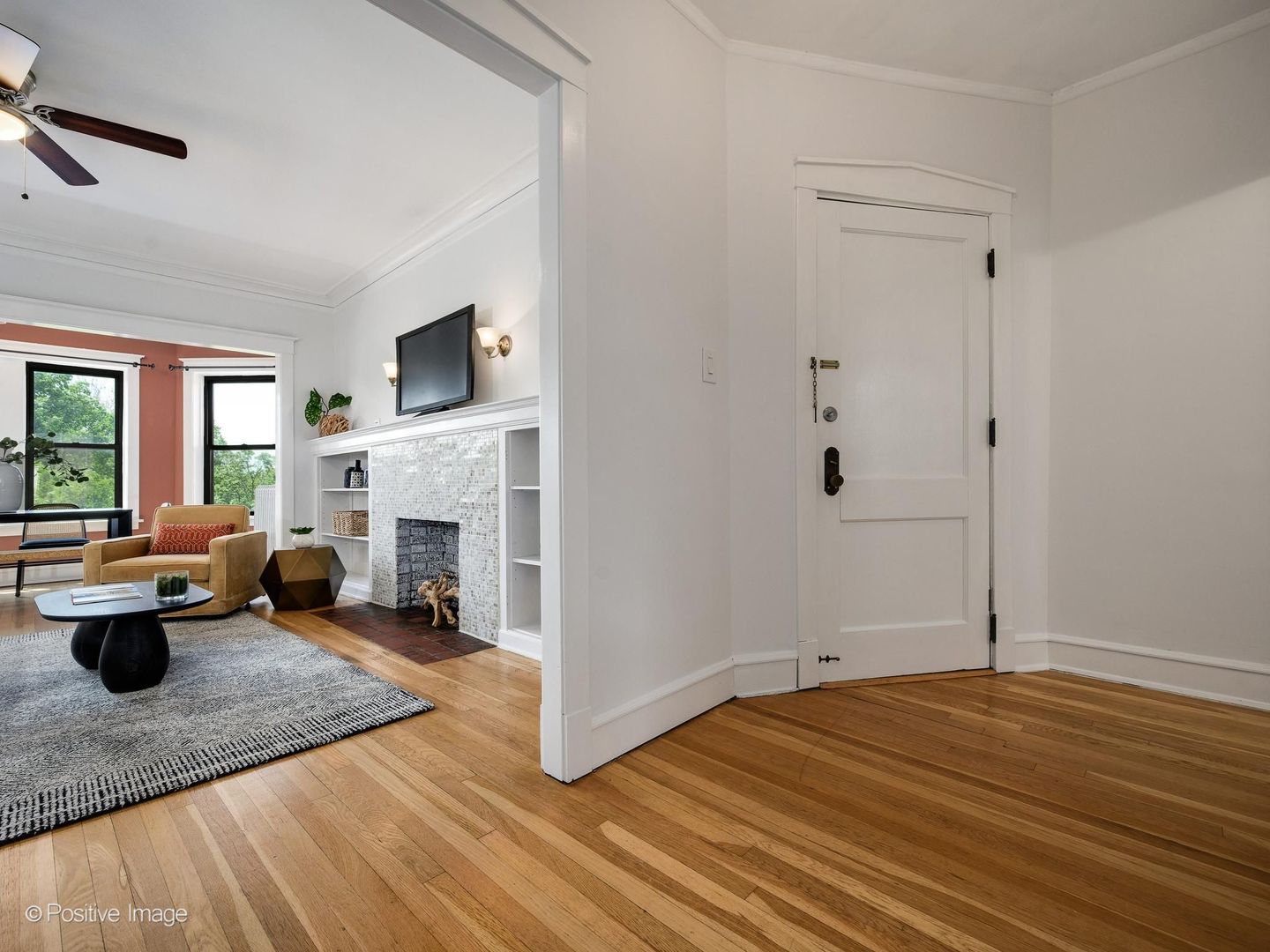1310 West Montrose Avenue Chicago IL 60613