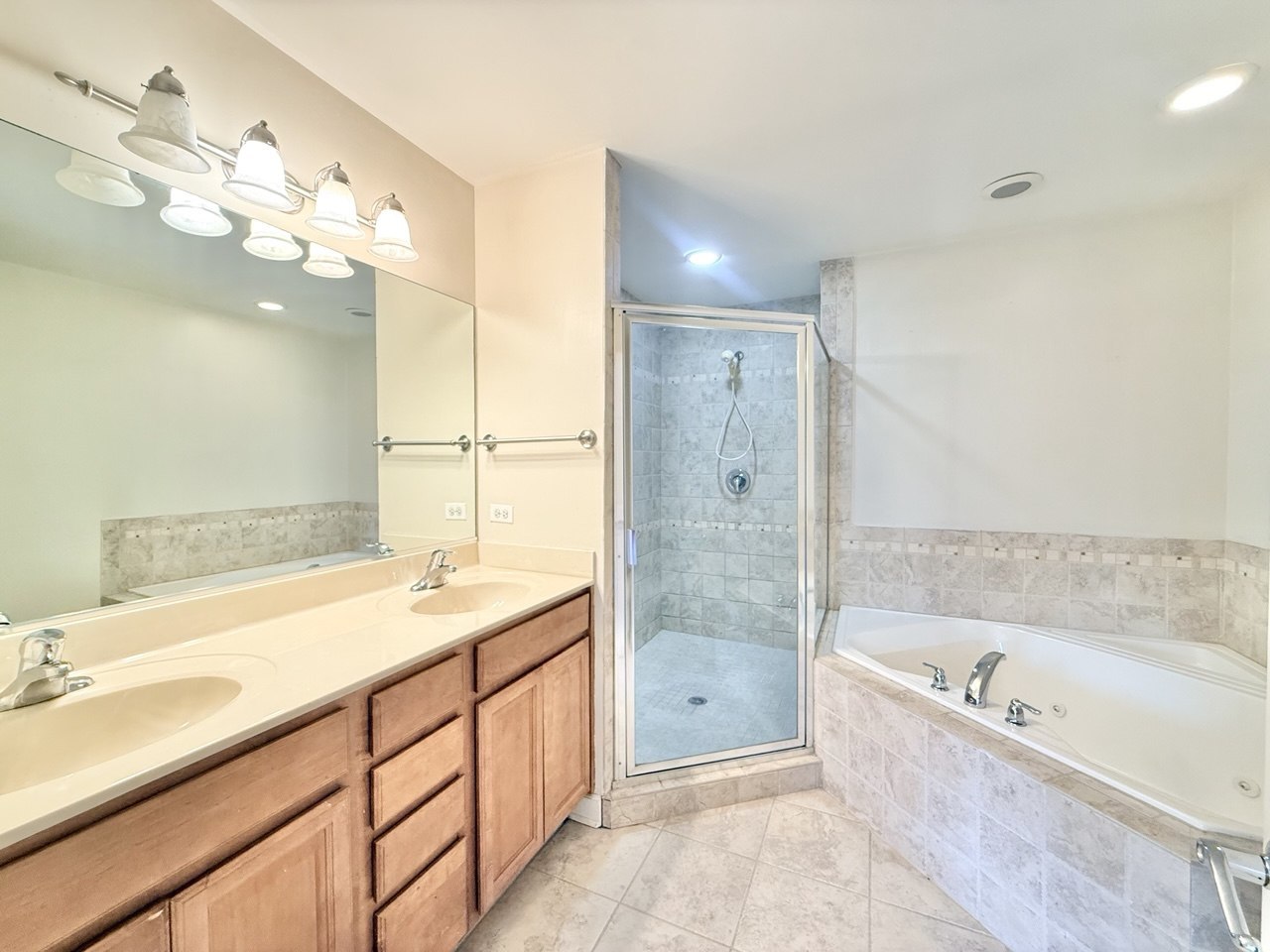 930 Case Street Naperville IL 60563