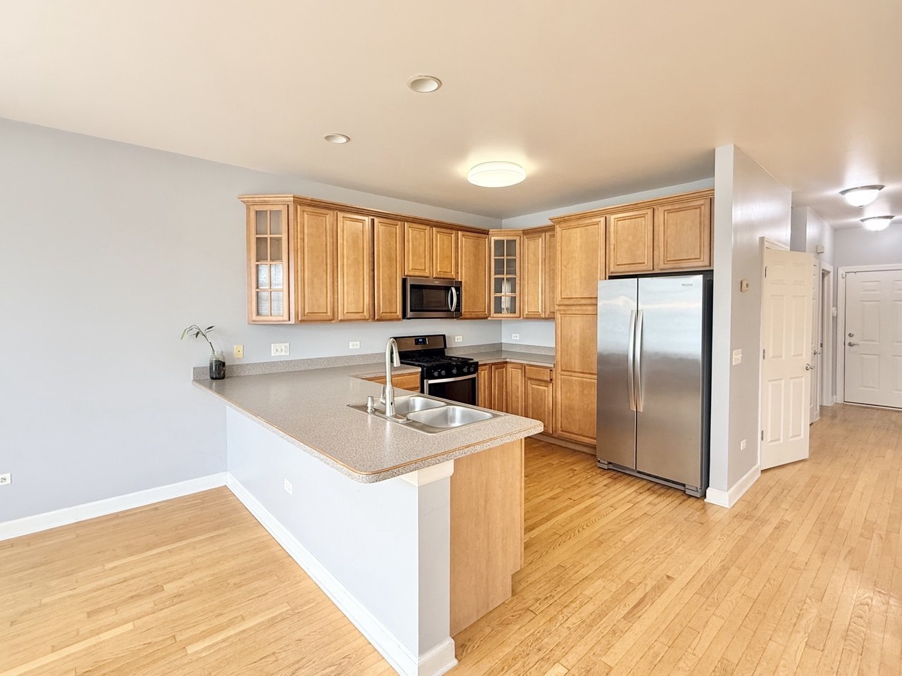 930 Case Street Naperville IL 60563