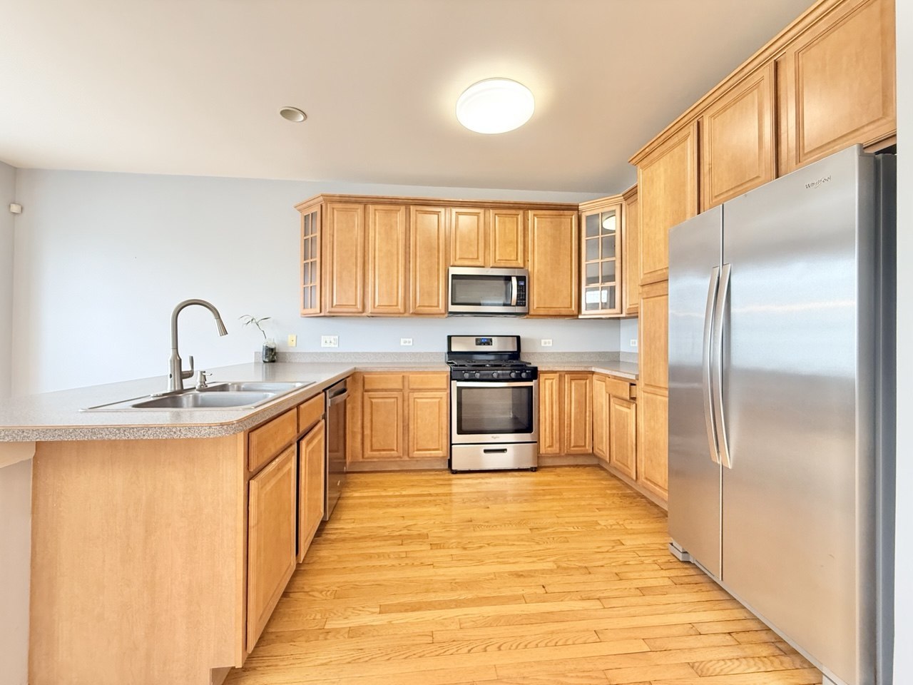 930 Case Street Naperville IL 60563