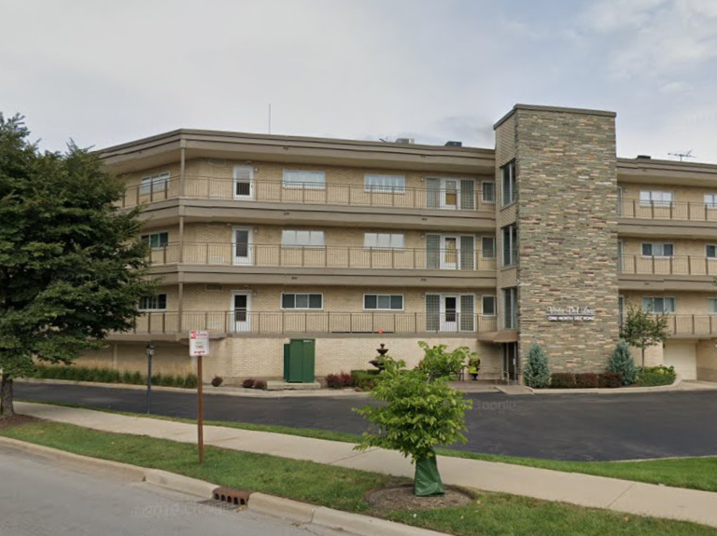1 North Dee Road Park Ridge IL 60068
