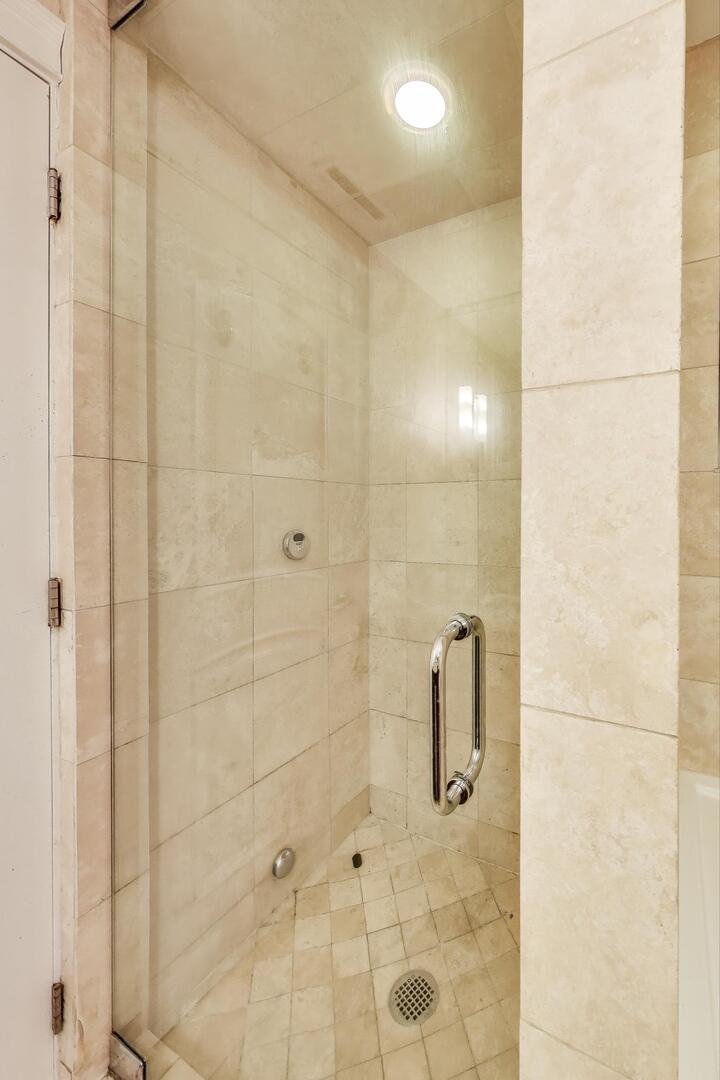 5014 South Blackstone Avenue Chicago IL 60615