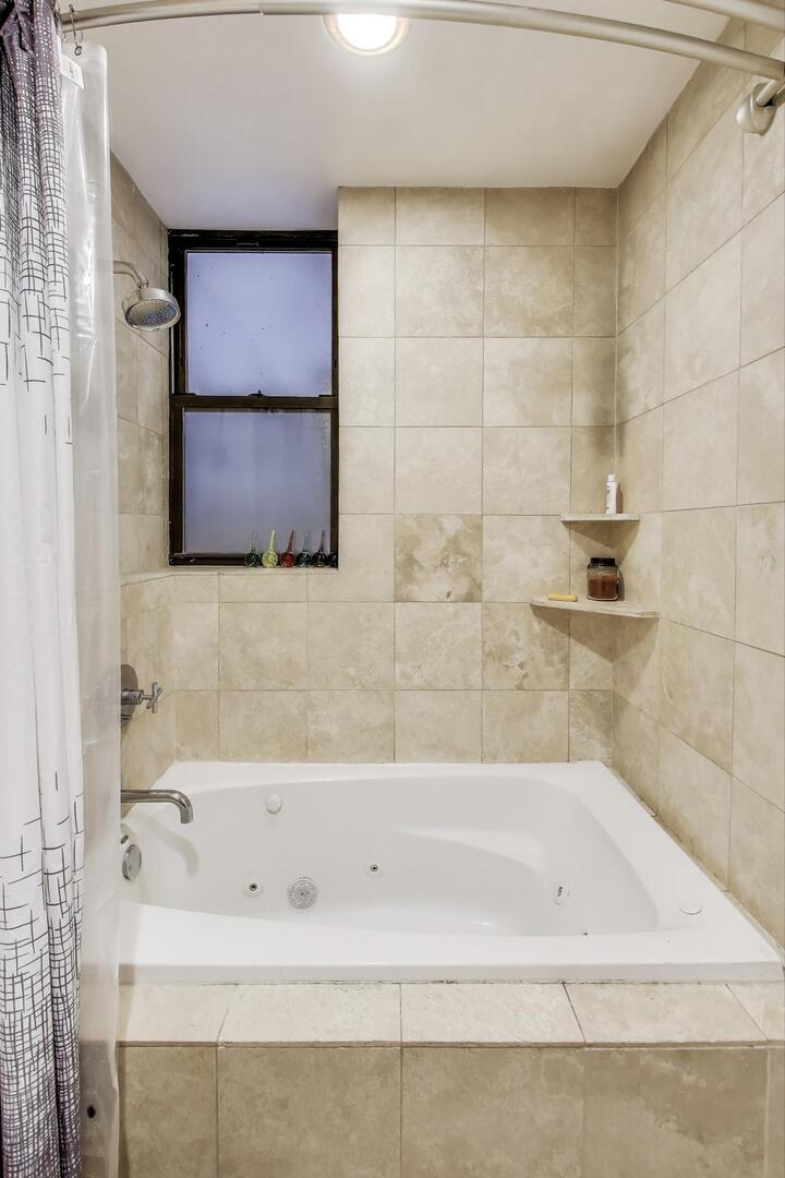 5014 South Blackstone Avenue Chicago IL 60615