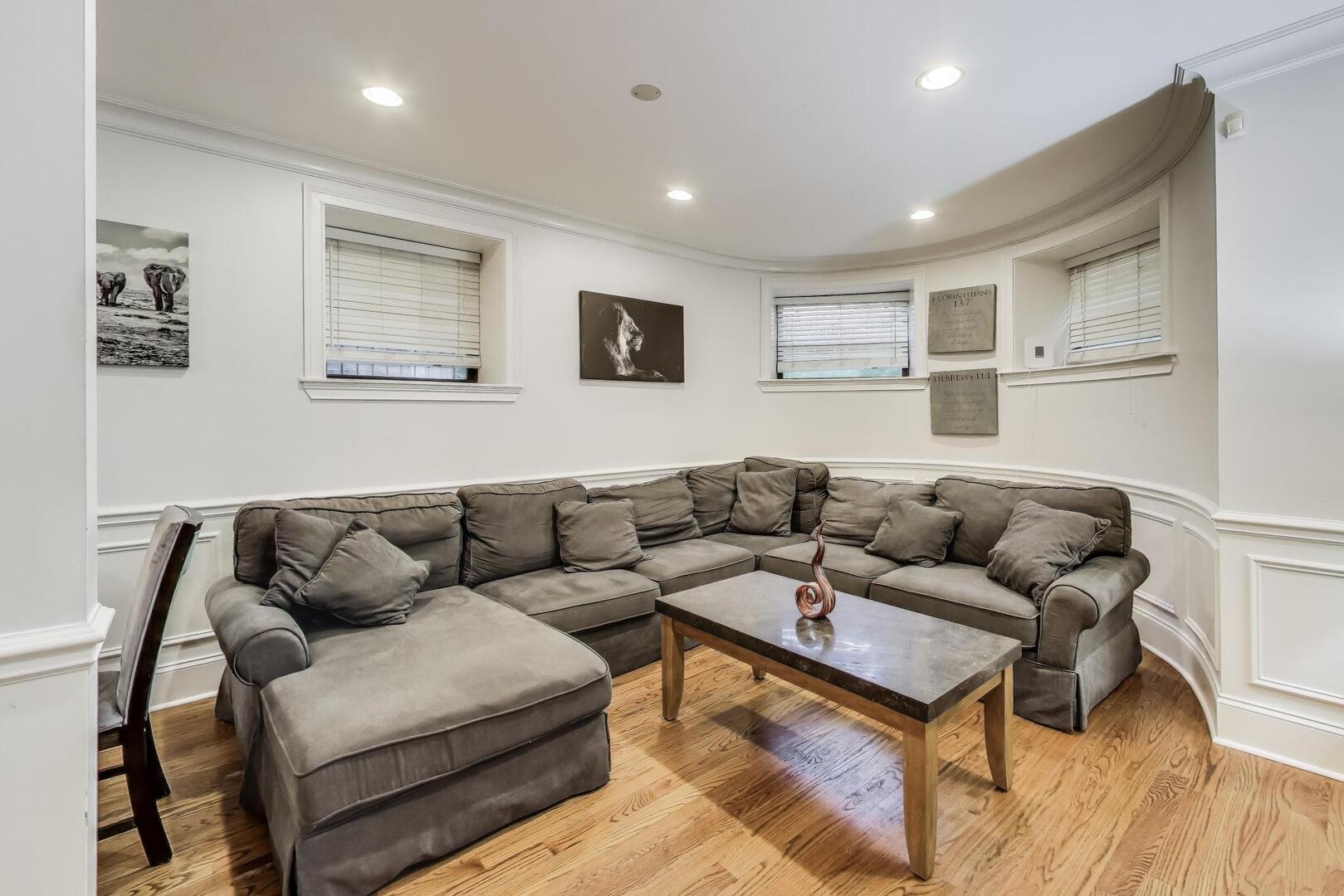 5014 South Blackstone Avenue Chicago IL 60615