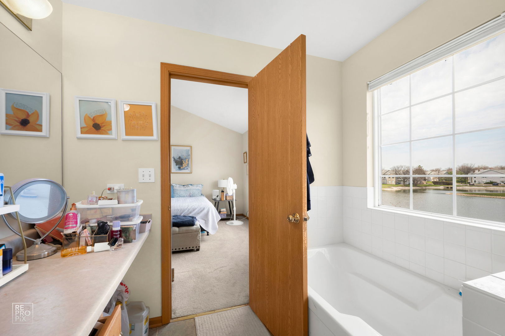 1827 Golden Gate Lane Naperville IL 60563