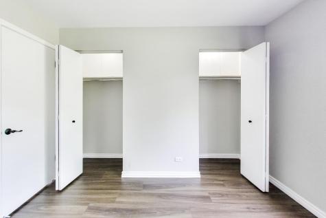 1720 Lakecliffe Drive Wheaton IL 60189