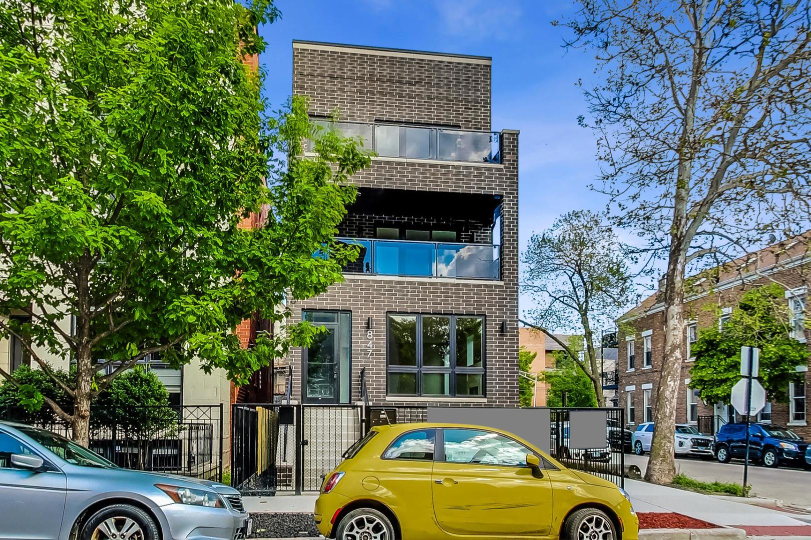 847 North Paulina Street Chicago IL 60622