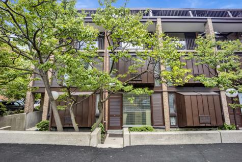 235 West Eugenie Street Chicago IL 60614