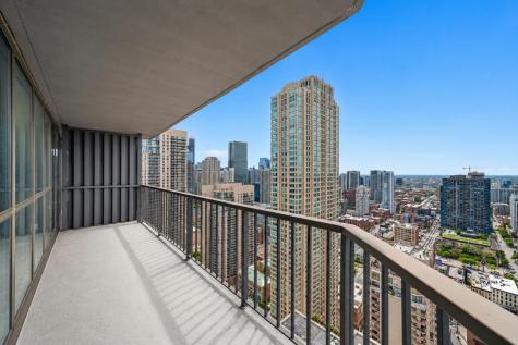 10 East Ontario Street Chicago IL 60611