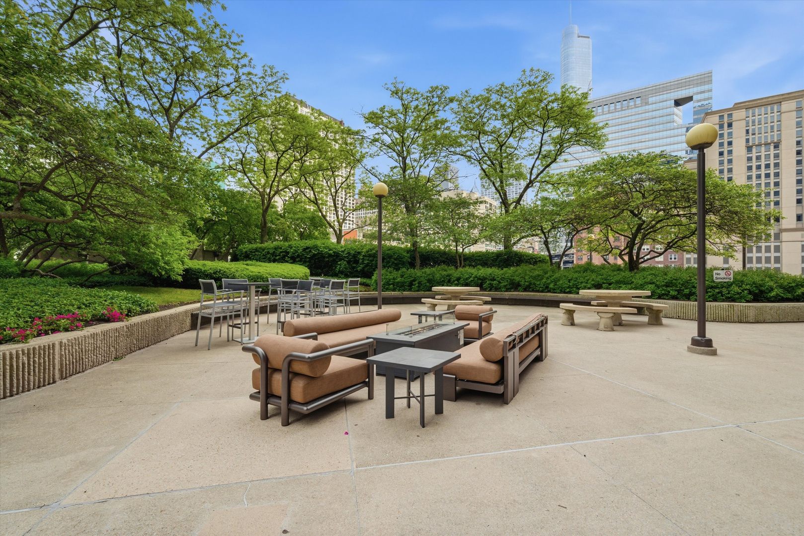 10 East Ontario Street Chicago IL 60611
