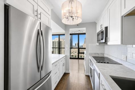 10 East Ontario Street Chicago IL 60611