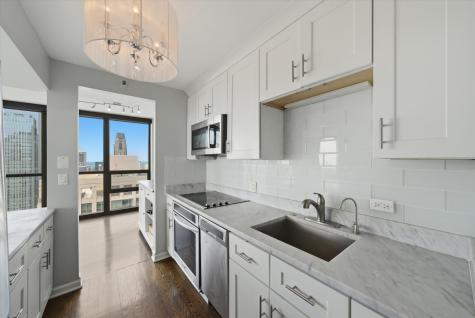 10 East Ontario Street Chicago IL 60611
