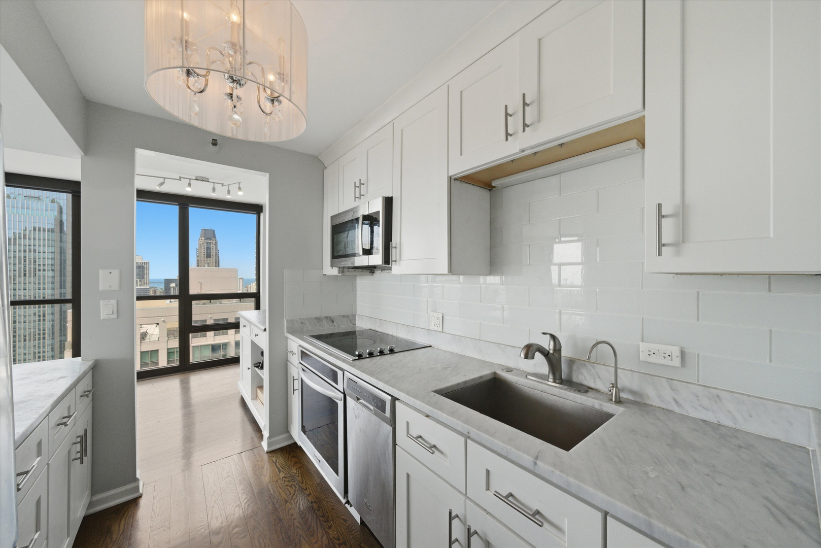 10 East Ontario Street Chicago IL 60611
