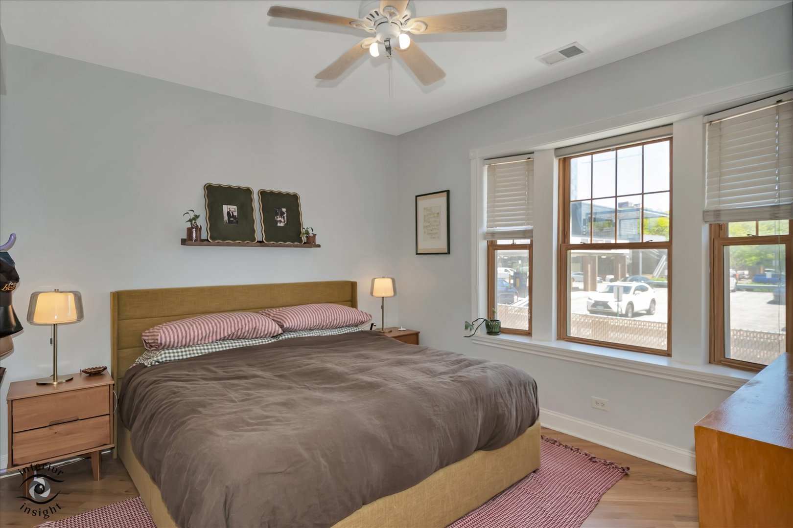 5335 South Harper Avenue Chicago IL 60615