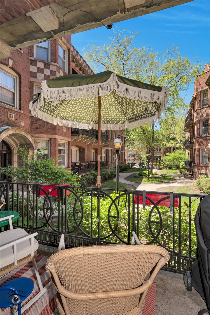 5335 South Harper Avenue Chicago IL 60615