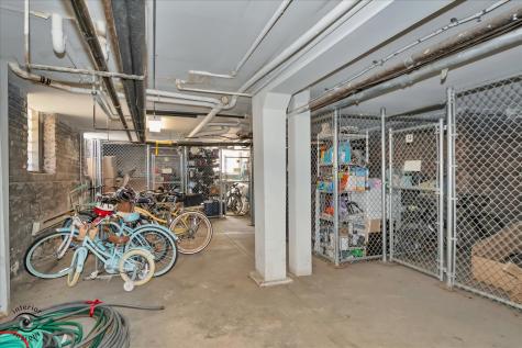 5335 South Harper Avenue Chicago IL 60615