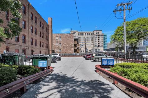 5335 South Harper Avenue Chicago IL 60615