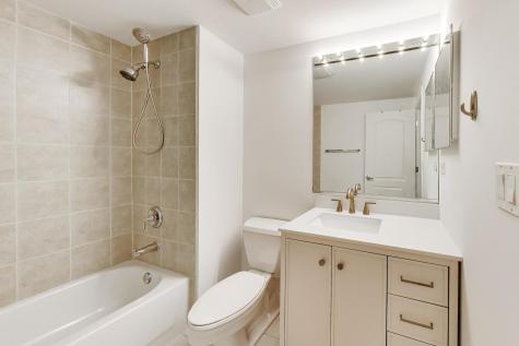 1070 West 15th Street Chicago IL 60608