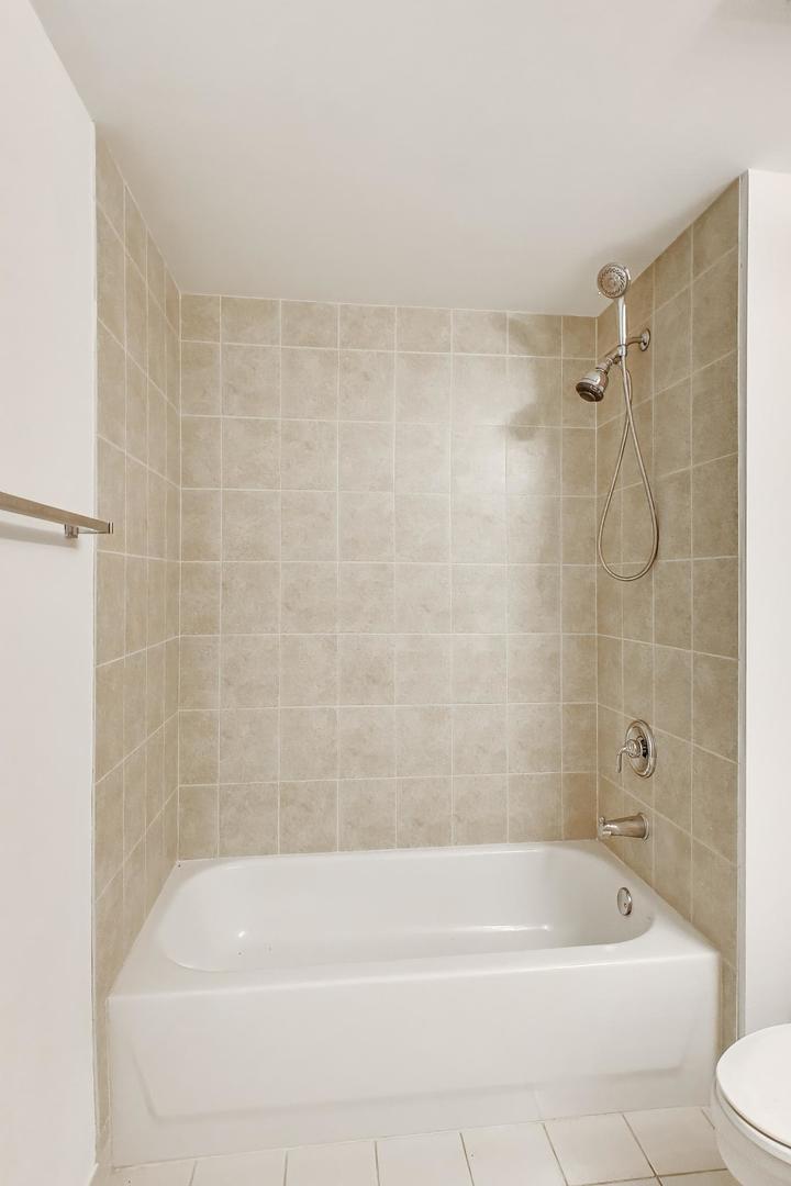 1070 West 15th Street Chicago IL 60608