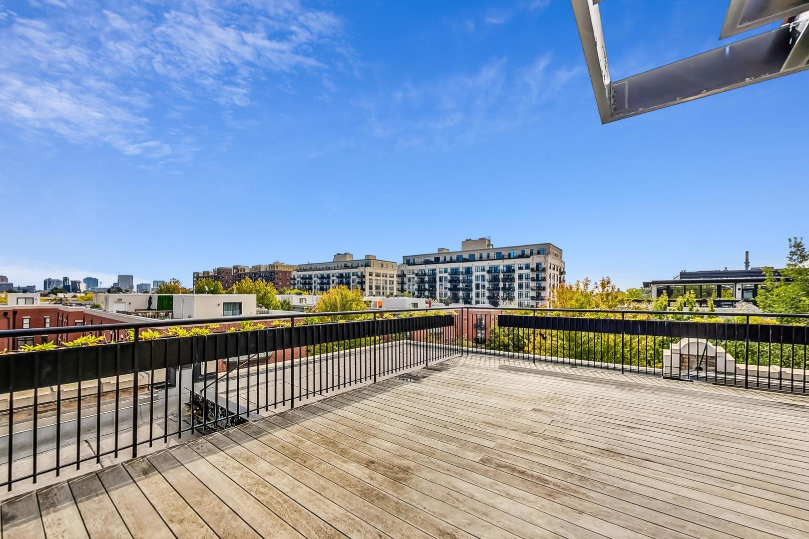 1070 West 15th Street Chicago IL 60608