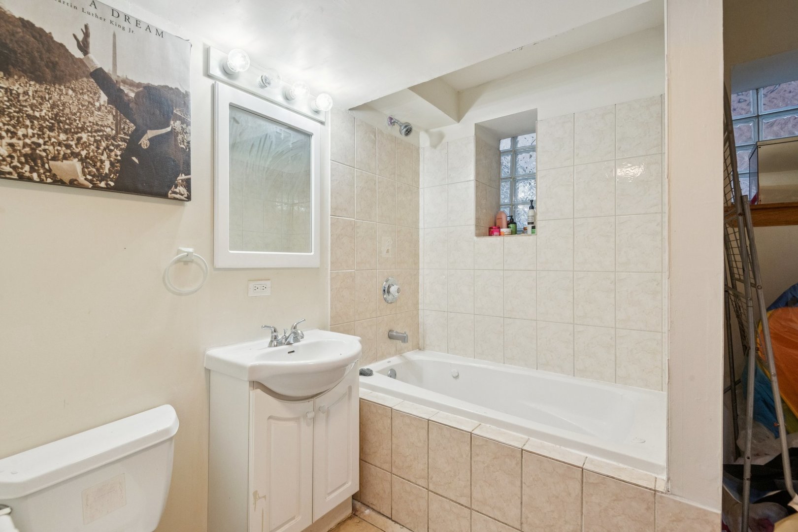 5016 South Prairie Avenue Chicago IL 60615