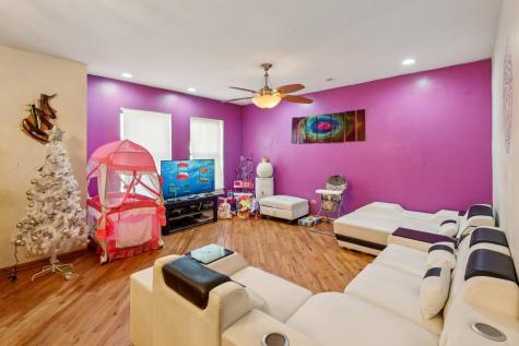 5016 South Prairie Avenue Chicago IL 60615