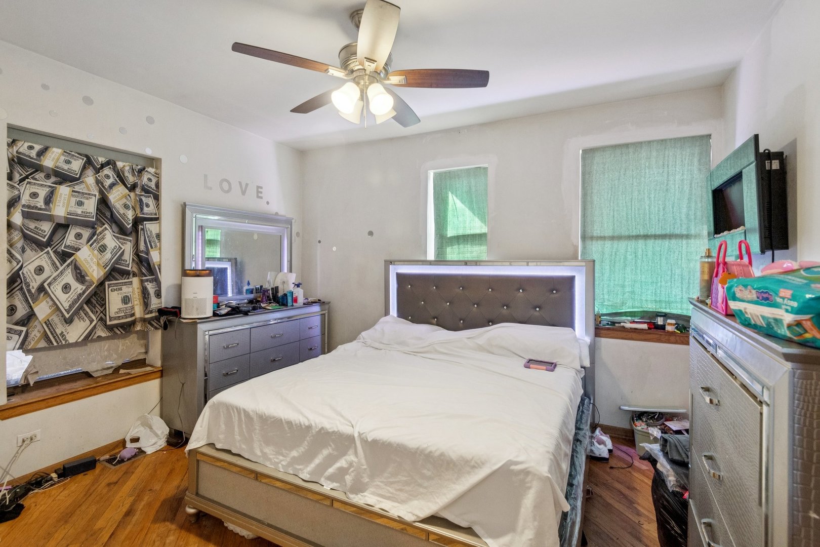 5016 South Prairie Avenue Chicago IL 60615