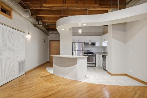 732 South Financial Place Chicago IL 60605