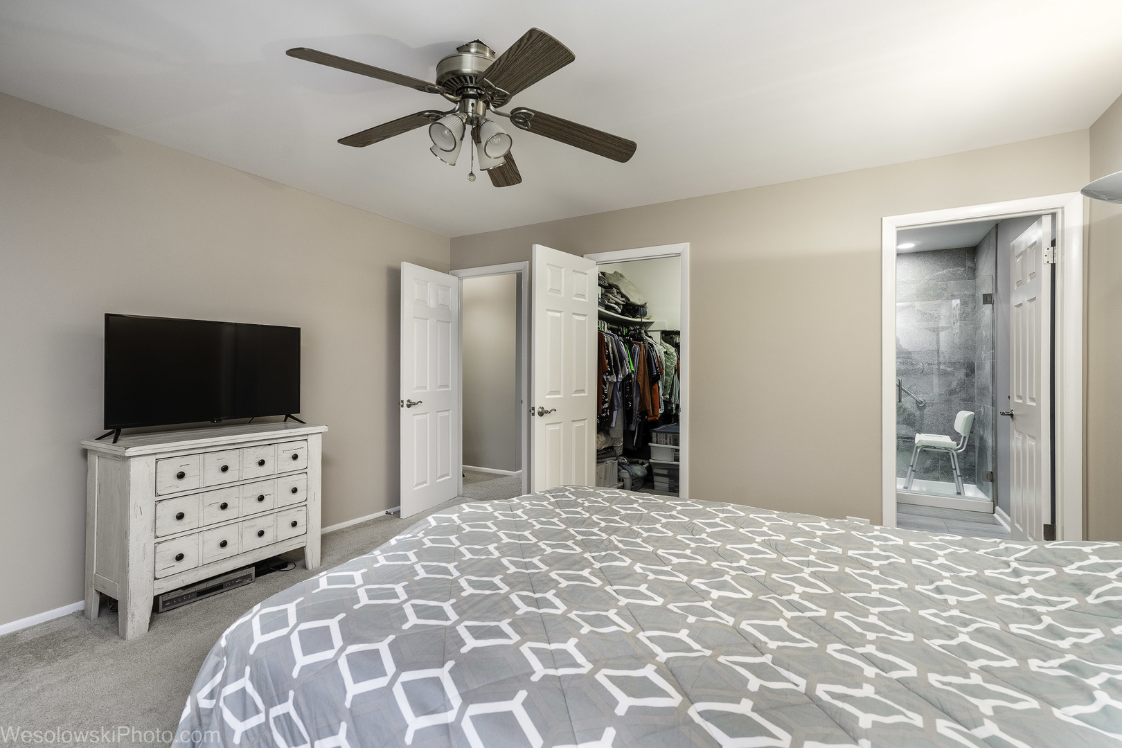 2950 Northampton Drive Rolling Meadows IL 60008