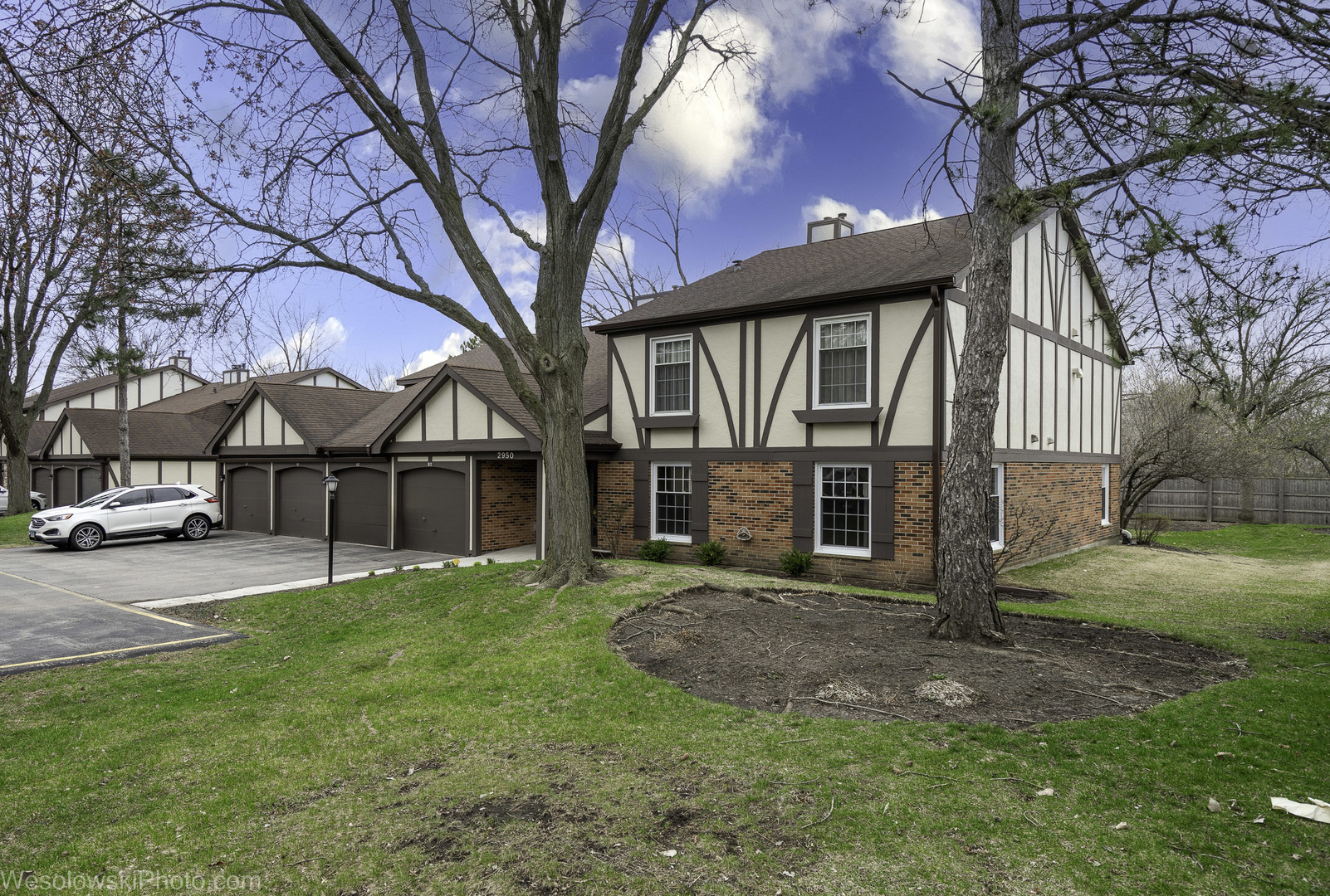 2950 Northampton Drive Rolling Meadows IL 60008