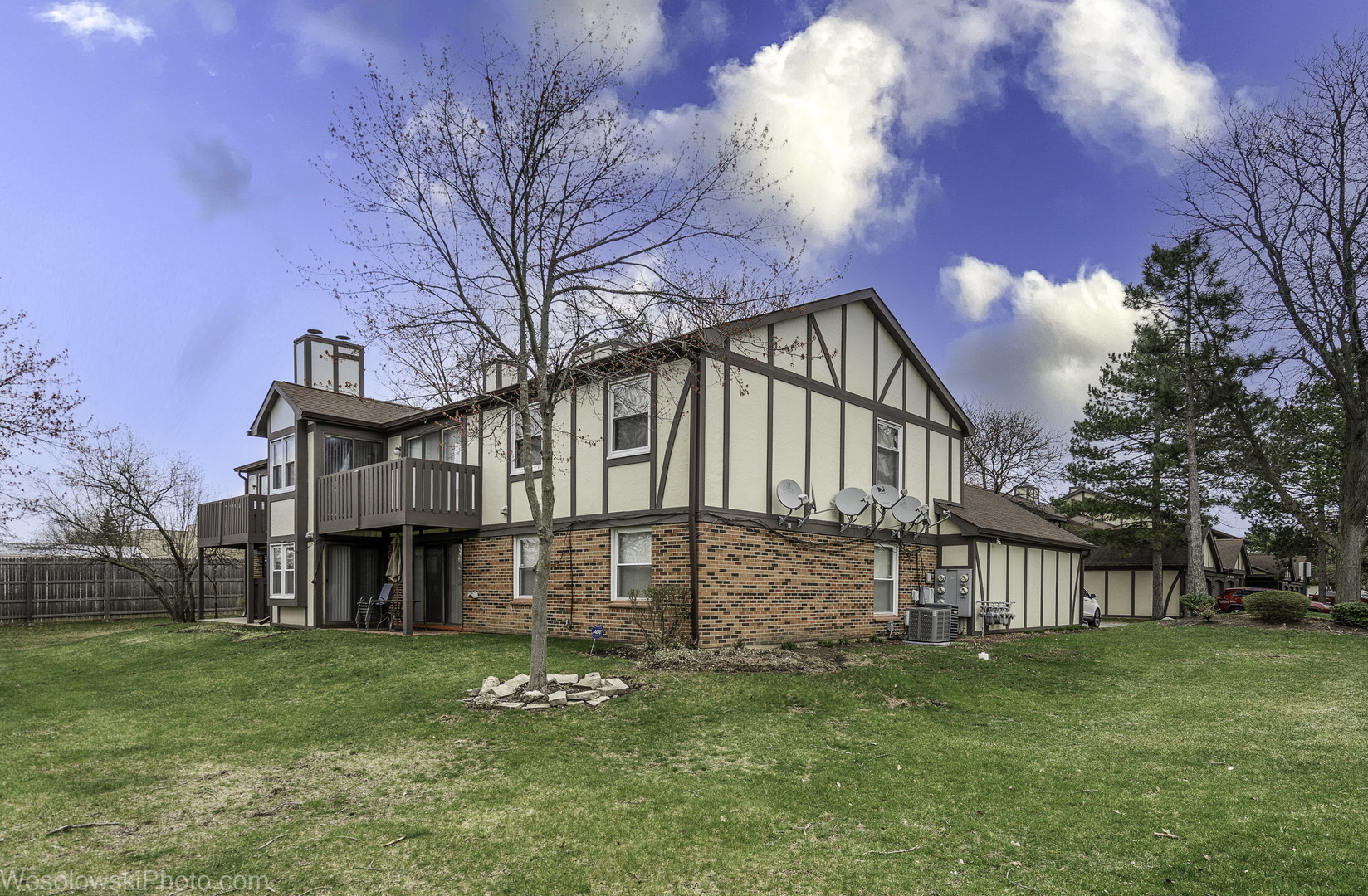 2950 Northampton Drive Rolling Meadows IL 60008