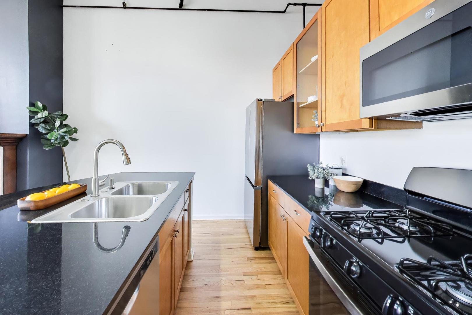 1907 North Milwaukee Avenue Chicago IL 60647