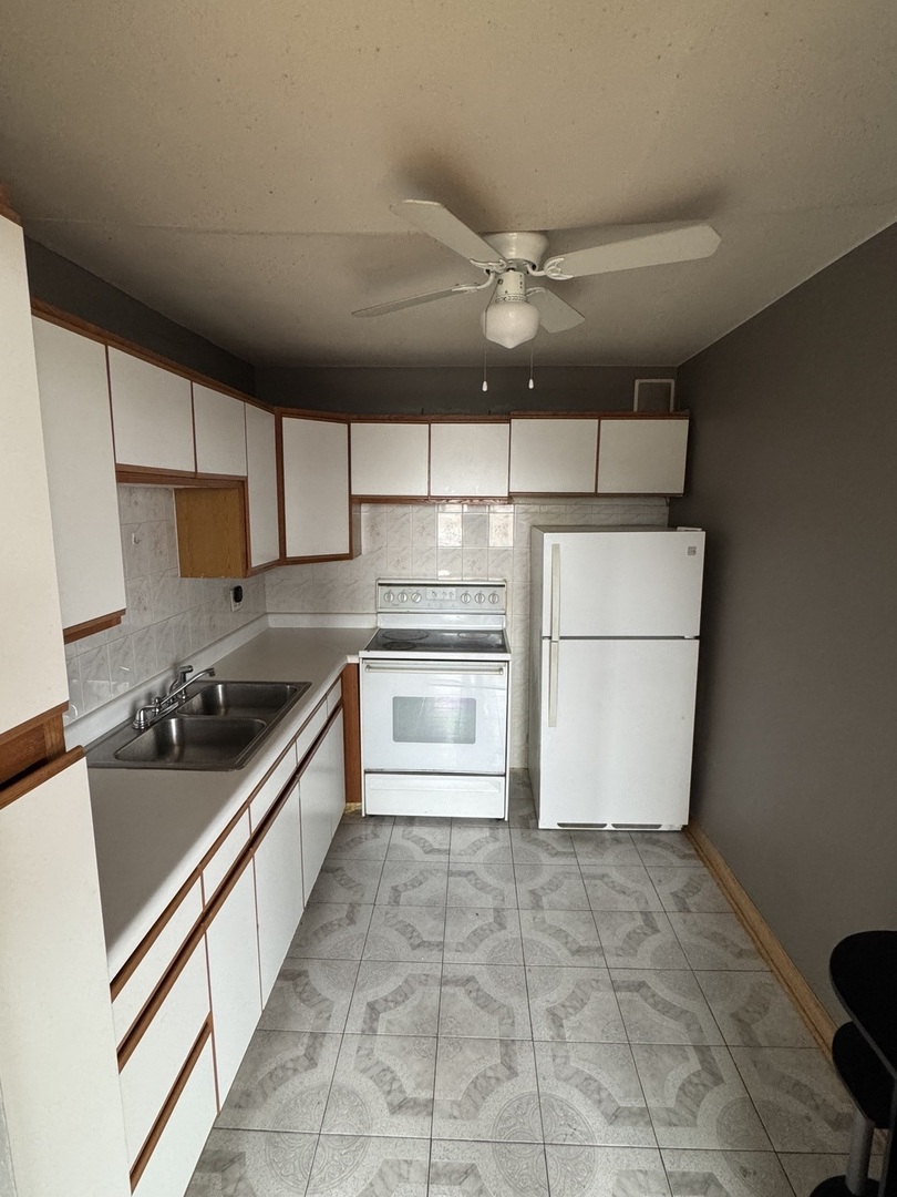 4300 West Ford City Drive Chicago IL 60652