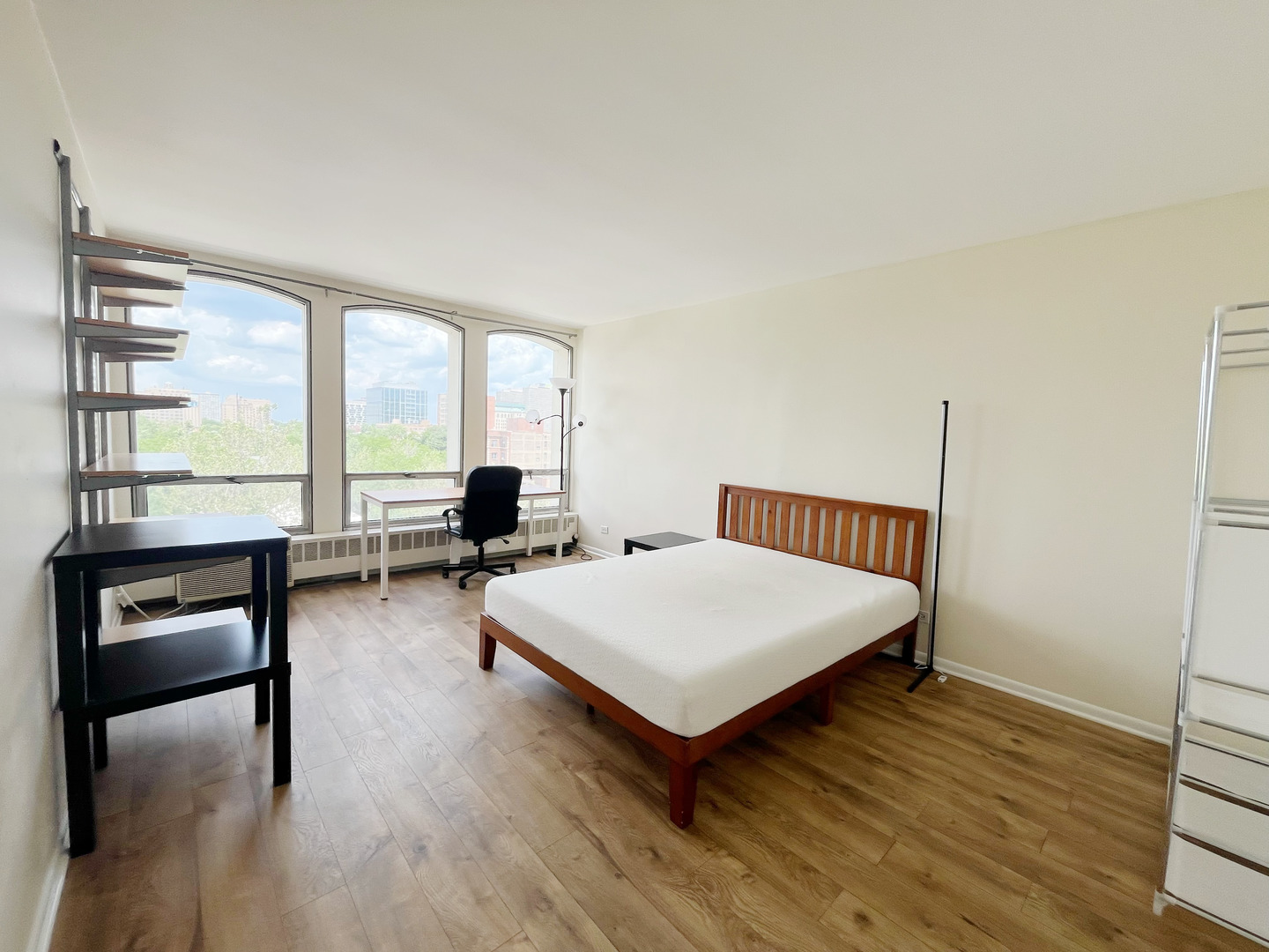 1401 East 55th Street Chicago IL 60615