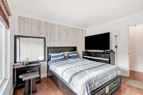 721 Tipperary Court Schaumburg IL 60193