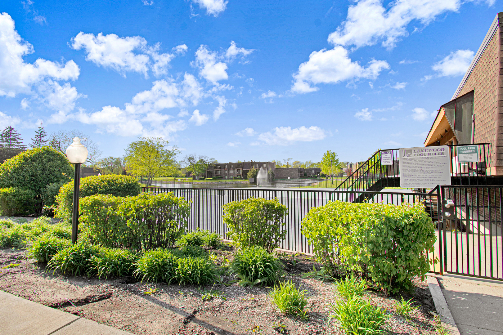 721 Tipperary Court Schaumburg IL 60193