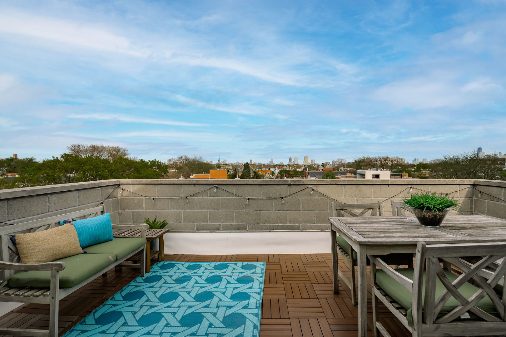 2849 North Damen Avenue Chicago IL 60618