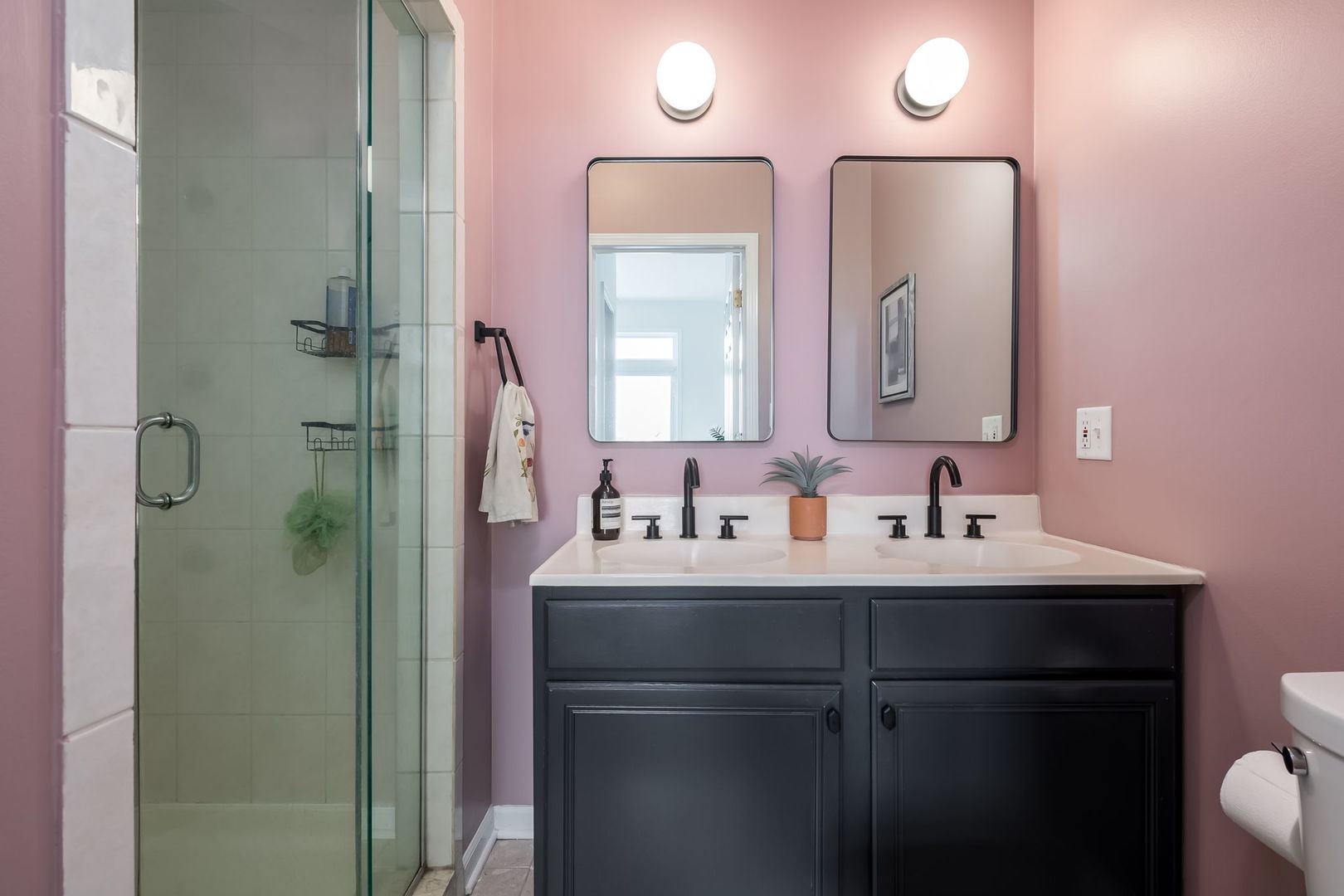 2849 North Damen Avenue Chicago IL 60618