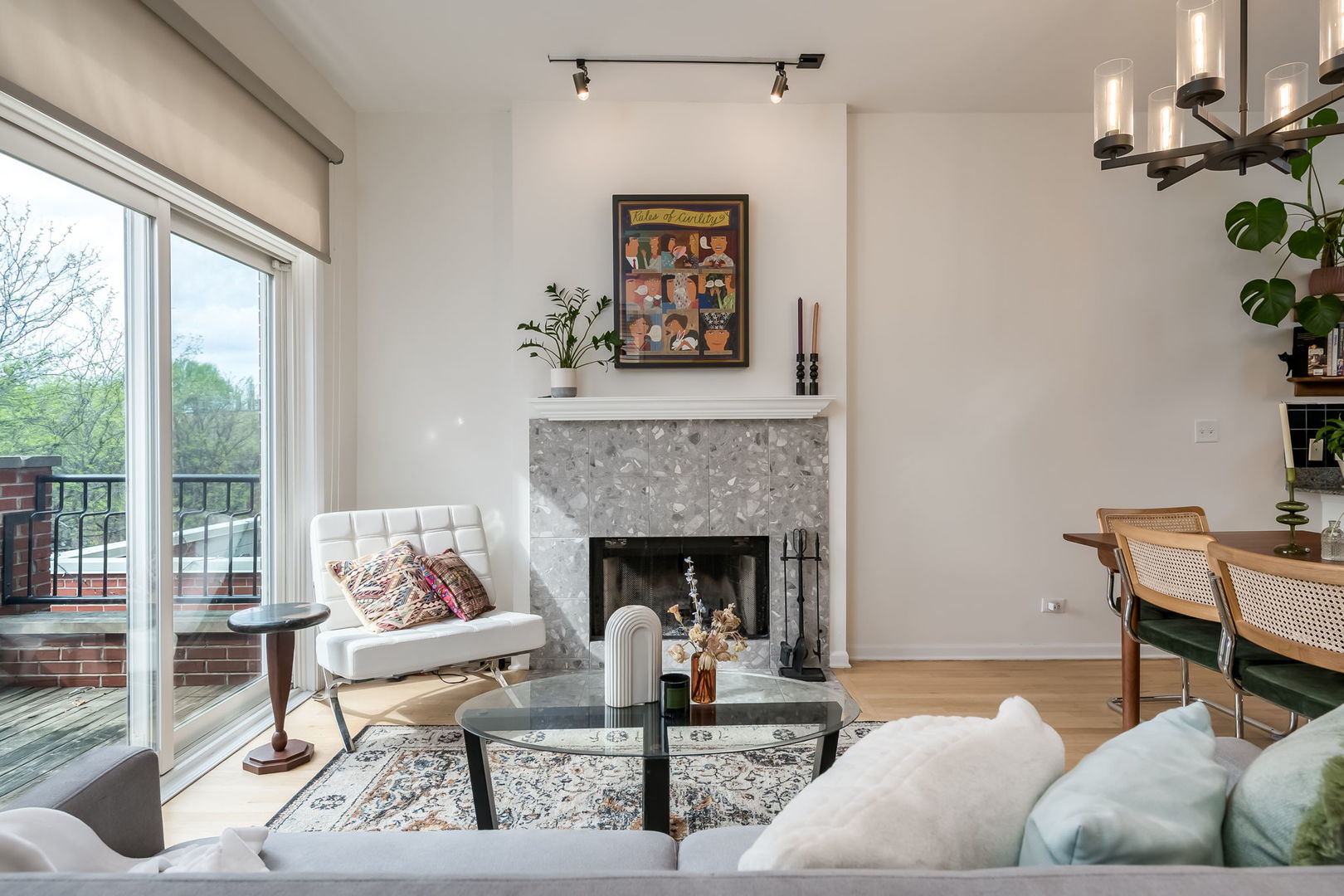 2849 North Damen Avenue Chicago IL 60618