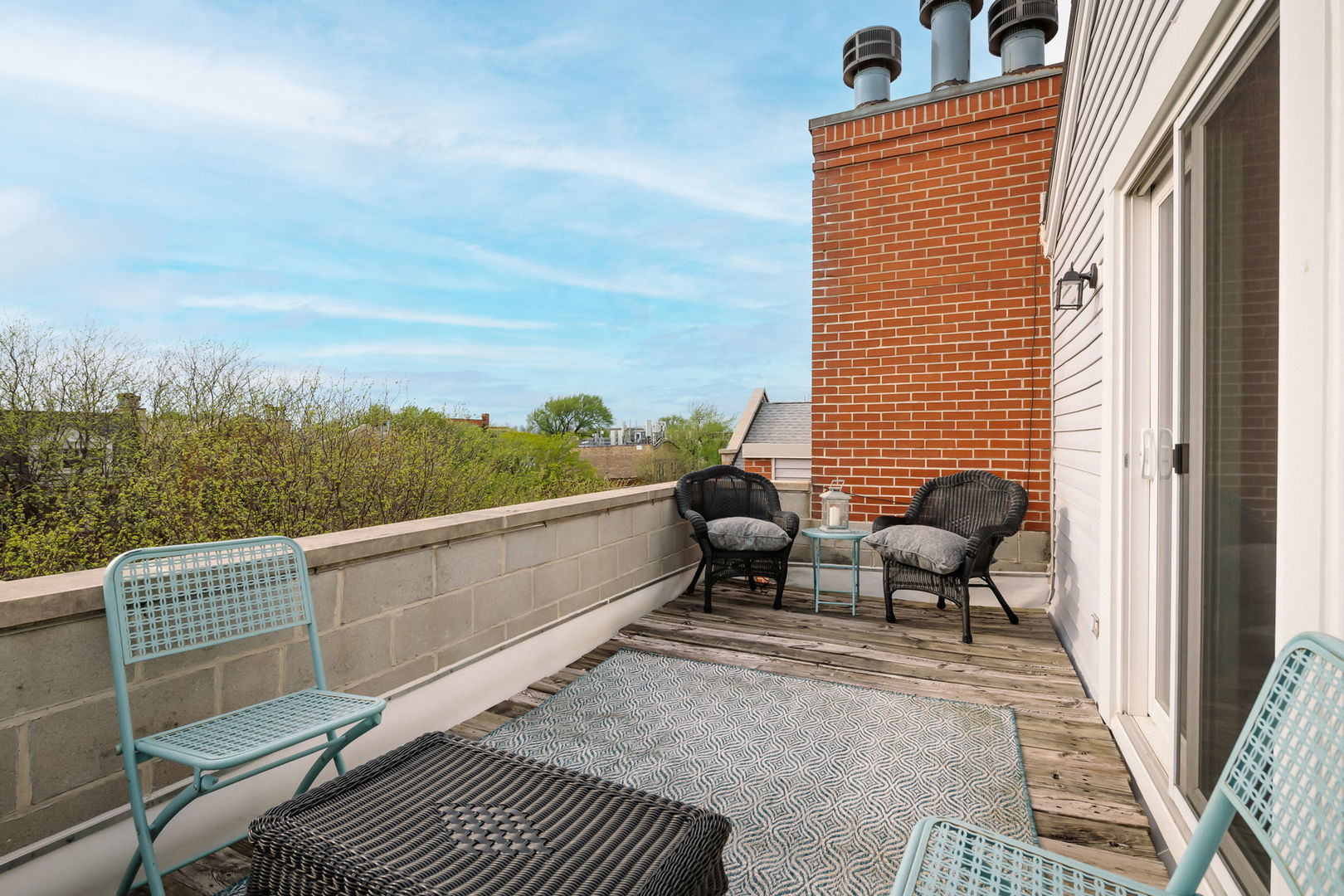 2849 North Damen Avenue Chicago IL 60618
