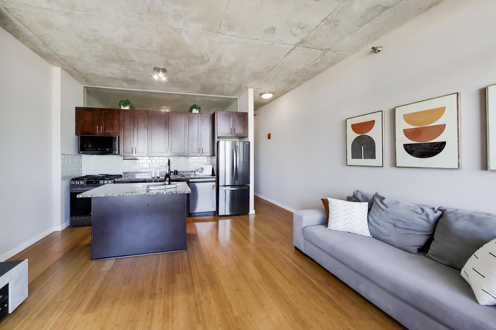 1720 South Michigan Avenue Chicago IL 60616