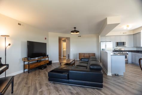 8440 Callie Avenue Morton Grove IL 60053
